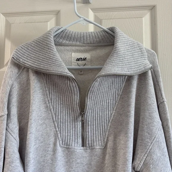 Aerie 1/4 zip | size M - Picture 2 of 6